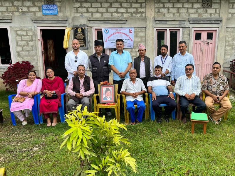 विपी जयन्तिको अवसरमा बाल पुर्नस्थापना केन्द्रलाई नगद सहयोग